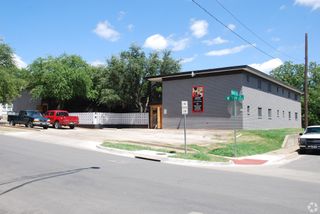 3900 W 7th Street, Fort Worth, TX 76107
