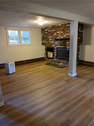 6 Balsam Court, Johnston, RI 02919