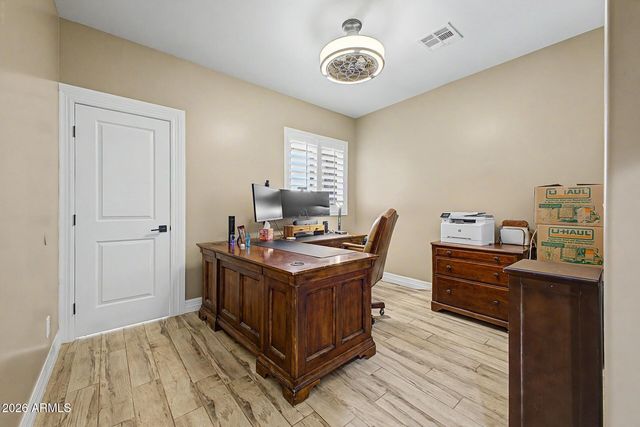24039 W Cavedale Drive, Wittmann, AZ 85361