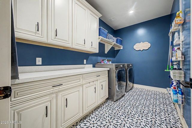 24039 W Cavedale Drive, Wittmann, AZ 85361