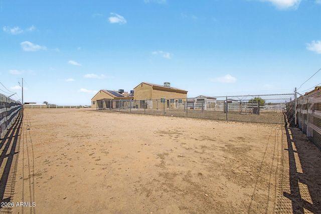 24039 W Cavedale Drive, Wittmann, AZ 85361