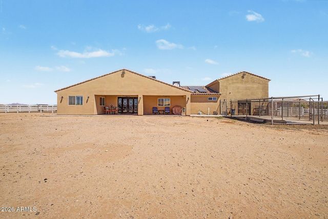 24039 W Cavedale Drive, Wittmann, AZ 85361