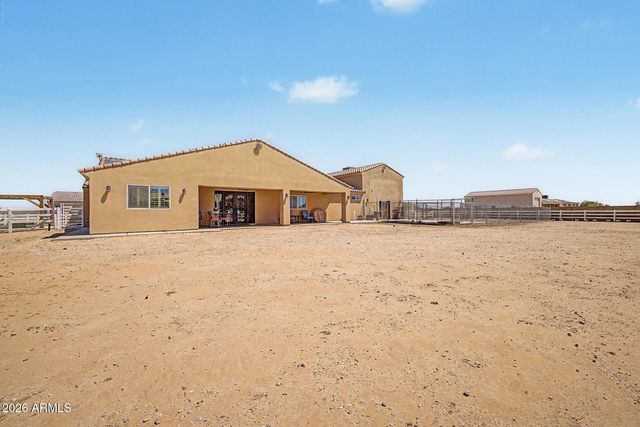 24039 W Cavedale Drive, Wittmann, AZ 85361