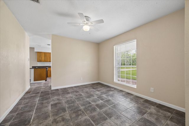 316 Rabbit Trail, Lake Jackson, TX 77566