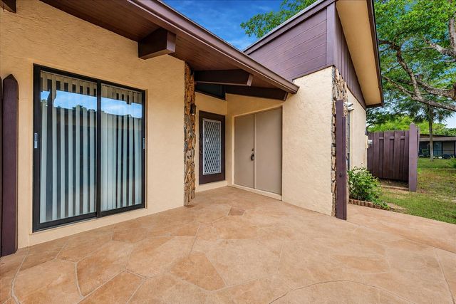 412 Briarwood Circle, Hollywood, FL 33024