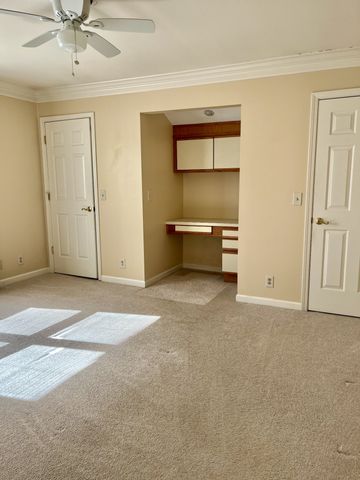 2906B Westmoreland Dr, Nashville, TN 37212