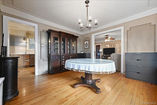 70 Larch Avenue, Floral Park, NY 11001