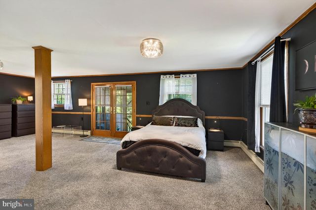 13 WARTMAN RD, Collegeville, PA 19426