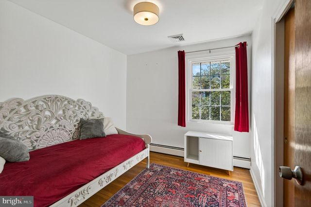 13 WARTMAN RD, Collegeville, PA 19426