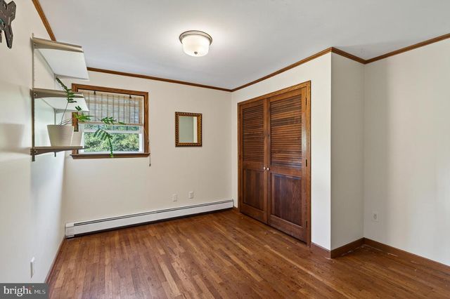 13 WARTMAN RD, Collegeville, PA 19426