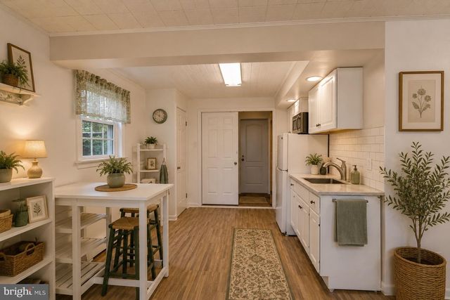 13 WARTMAN RD, Collegeville, PA 19426