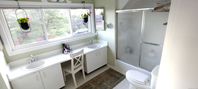 69 Montoya Drive 69, Branford, CT 06405