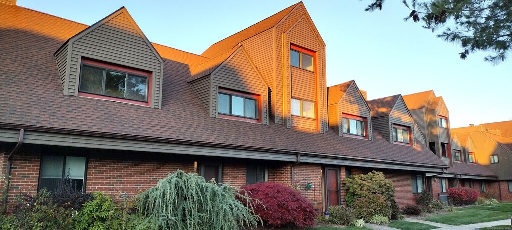 69 Montoya Drive 69, Branford, CT 06405