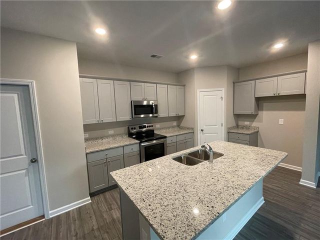107 Wynn Way, Pendergrass, GA 30567