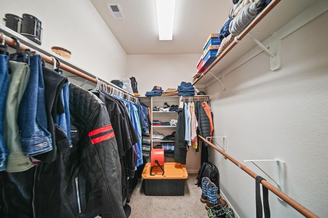 13739 Mckinney Creek Lane, Houston, TX 77044