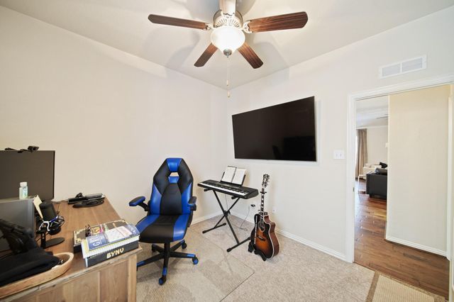 13739 Mckinney Creek Lane, Houston, TX 77044