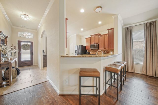 13739 Mckinney Creek Lane, Houston, TX 77044