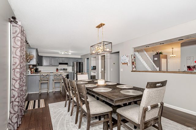 8320 Wyckford Place, Fort Wayne, IN 46825