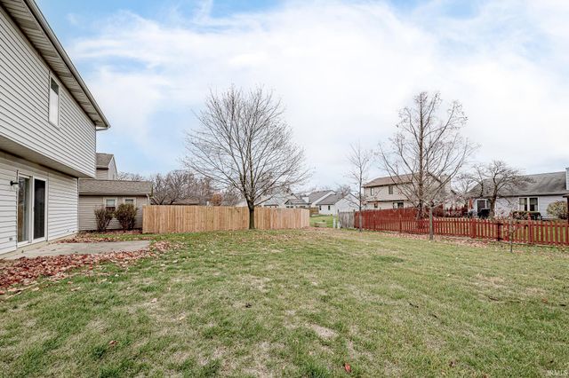 8320 Wyckford Place, Fort Wayne, IN 46825