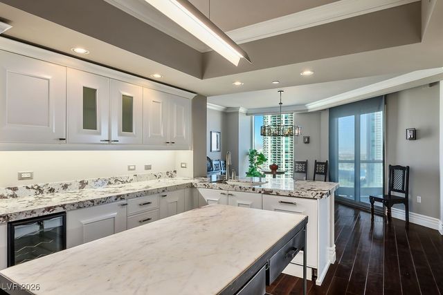 2777 Paradise Road 1701, Las Vegas, NV 89109