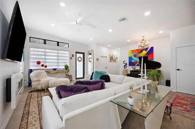 7520 N COOLIDGE AVENUE, Tampa, FL 33614