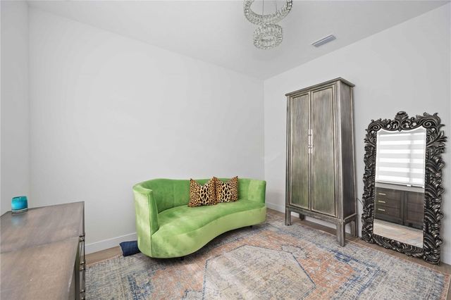 7520 N COOLIDGE AVENUE, Tampa, FL 33614