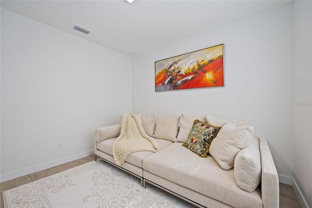 7520 N COOLIDGE AVENUE, Tampa, FL 33614