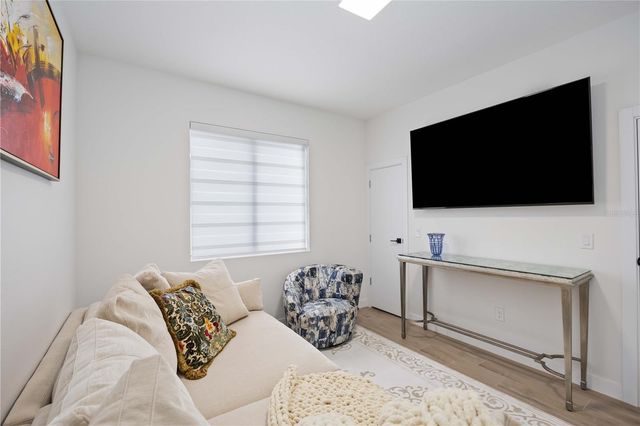 7520 N COOLIDGE AVENUE, Tampa, FL 33614