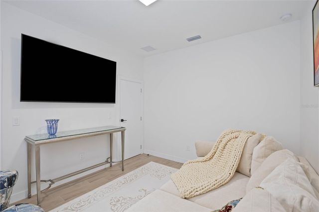 7520 N COOLIDGE AVENUE, Tampa, FL 33614