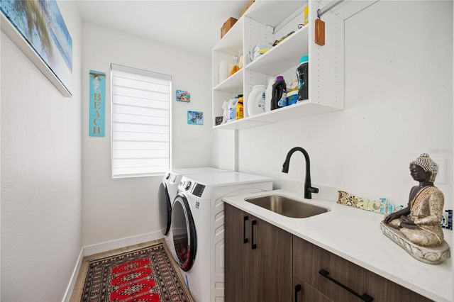 7520 N COOLIDGE AVENUE, Tampa, FL 33614