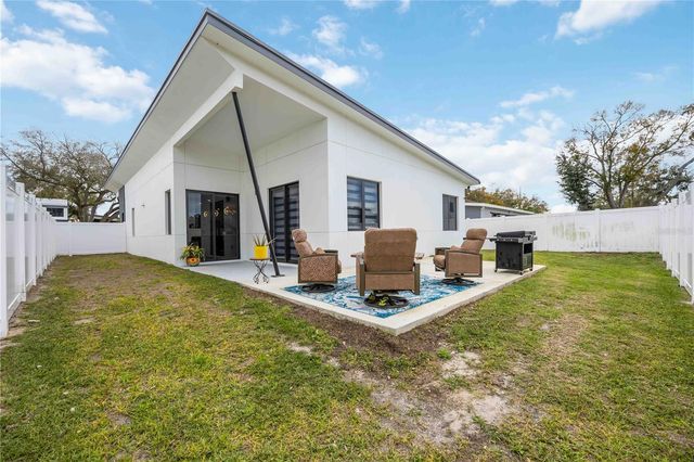 7520 N COOLIDGE AVENUE, Tampa, FL 33614