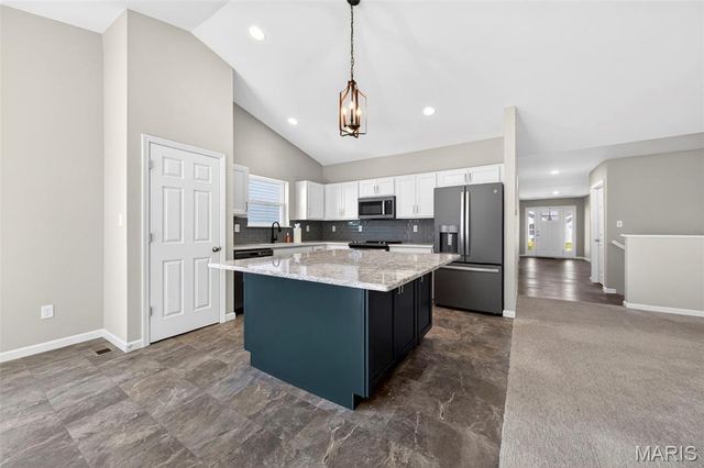5634 Sun Bear Drive, House Springs, MO 63051