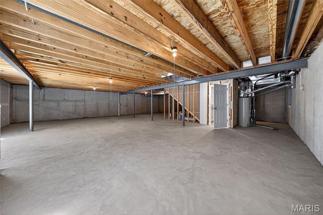 5634 Sun Bear Drive, House Springs, MO 63051
