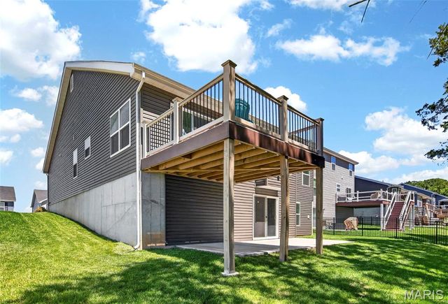 5634 Sun Bear Drive, House Springs, MO 63051