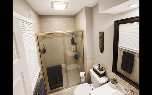506 S Monroe Street, Raymore, MO 64083