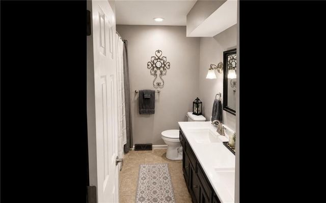 506 S Monroe Street, Raymore, MO 64083