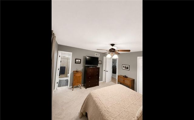 506 S Monroe Street, Raymore, MO 64083