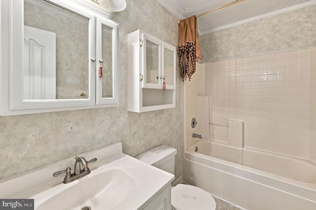 17021 VILLAGE LN, King George, VA 22485