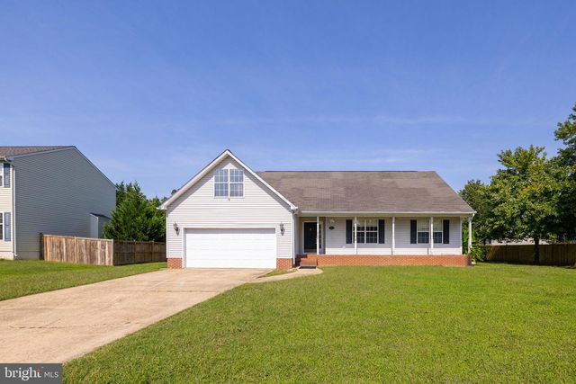 17021 VILLAGE LN, King George, VA 22485