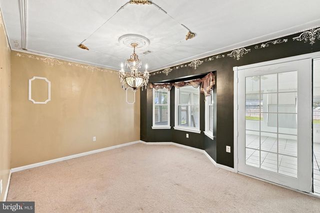17021 VILLAGE LN, King George, VA 22485