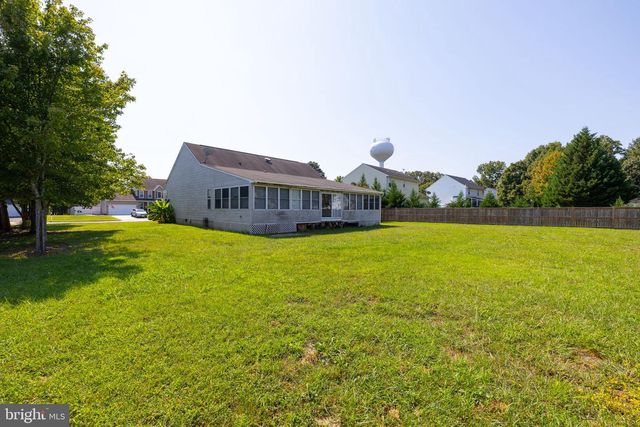 17021 VILLAGE LN, King George, VA 22485