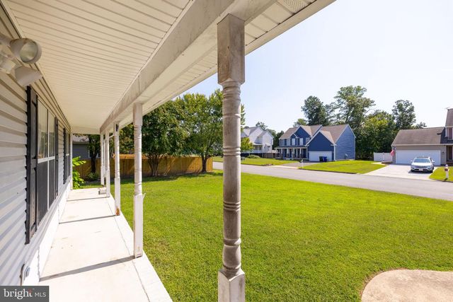17021 VILLAGE LN, King George, VA 22485