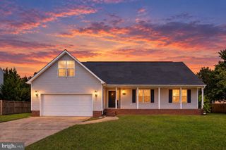 17021 VILLAGE LN, King George, VA 22485