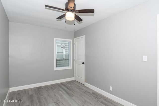 2419 Cecil Ave, Knoxville, TN 37917