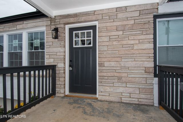 2419 Cecil Ave, Knoxville, TN 37917