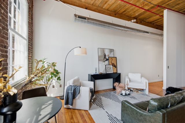 1400 Rosa L Parks Blvd Apt 309, Nashville, TN 37208