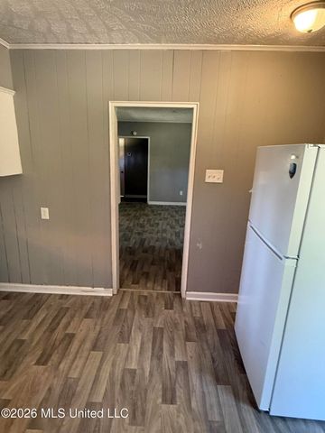 3938 Oakhill Drive, Jackson, MS 39206