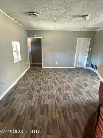 3938 Oakhill Drive, Jackson, MS 39206