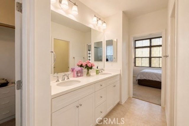 66 Overbrook, Irvine, CA 92620