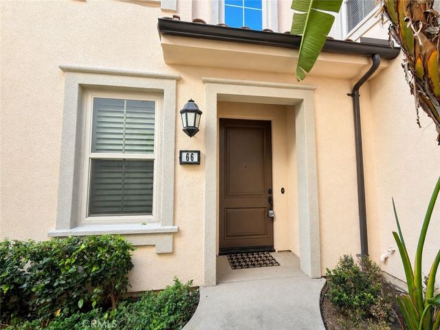 66 Overbrook, Irvine, CA 92620